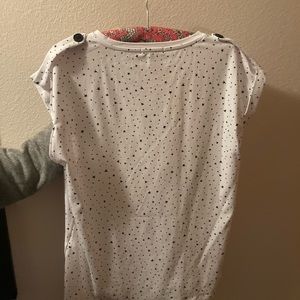 White with small black stars. Saint and Sofia. Size 6. Button detail on shoulder